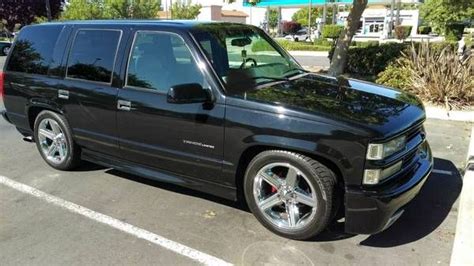 2000 Chevy Tahoe Lt