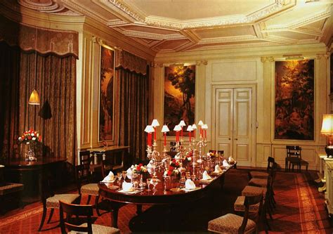 The dining room at Sandringham | المرسال