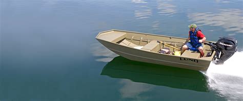 The Lund Jon Boat aluminum fishing boat series is the perfect utility boat for the fisherman who ...