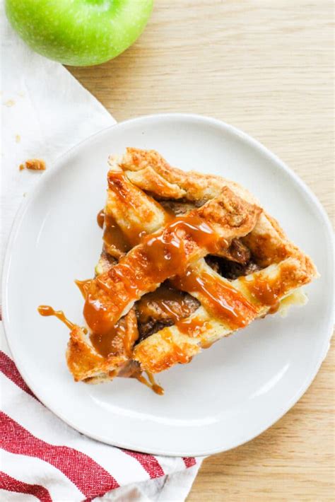 Caramel Apple Pie | Dough-Eyed