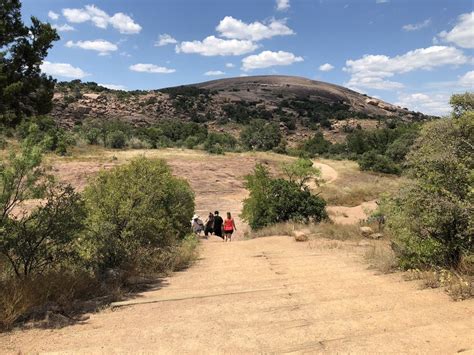 Here are the Top 5 state parks for hiking in Texas