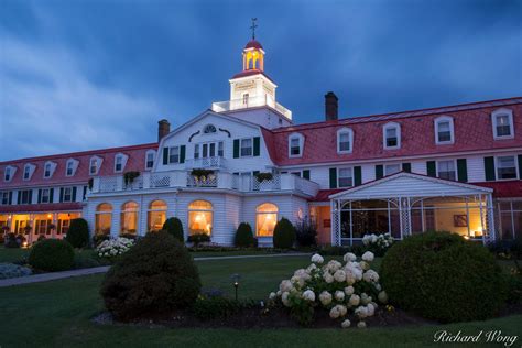 Hotel Tadoussac Photo | Richard Wong Photography