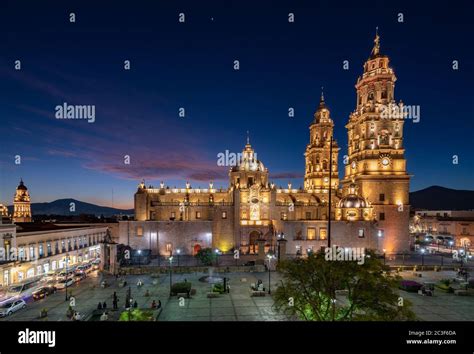 Morelia michoacan hi-res stock photography and images - Alamy