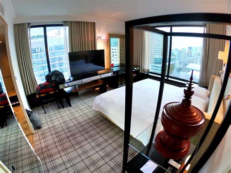 Grand Hyatt Bangkok Review: Is it Worth the Grand Hyatt Name?