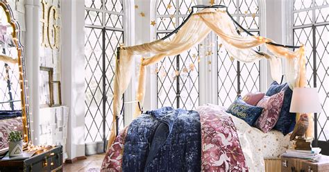 PBteen Launches "Harry Potter" Decor Collection | Teen Vogue