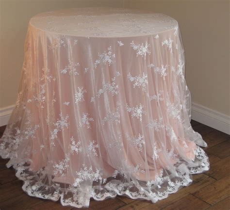 WHITE LACE TABLE OVERLAY, TABLECLOTH, 90" ROUND | Manteles para bodas, Manteles de mesa de boda ...