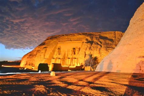 SUNSET & RISES AT ABU SIMBEL - PRIVATE 2 DAYS - Book Egypt Tours