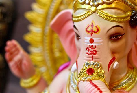 8. The Story Of Ganesha’s Single Tusk