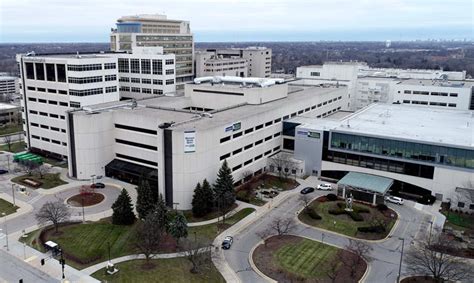 Froedtert Hospital plans to expand by adding nine-story patient tower in Wauwatosa