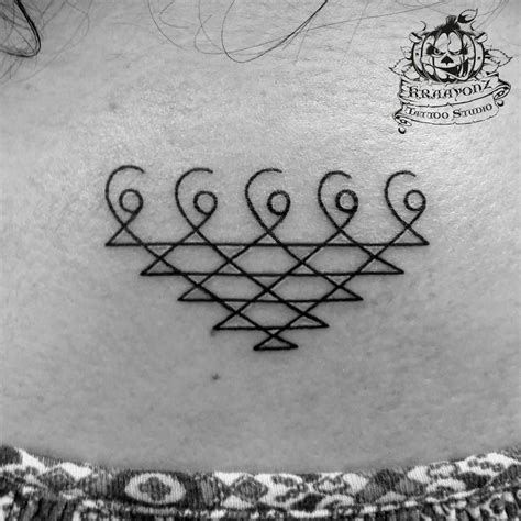 Saraswati yantra tattoo design work by Niezal, Tattoo Artist from ...