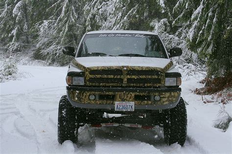 4-Wheel drive needed here | 1999 Dodge Ram 1500 shortbed 4x4… | Flickr
