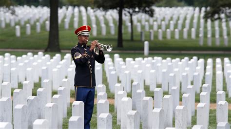 Arlington National Cemetery: Bomb threat causes evacuation