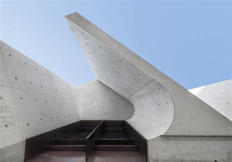 Concrete: Art Design Architecture - Broadsheet