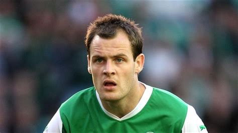 Celtic striker Anthony Stokes returns to former club Hibernian on loan ...