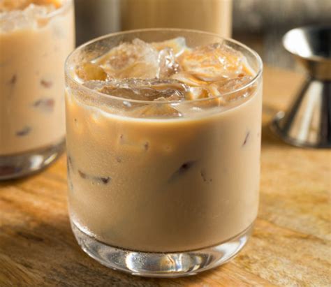 Mudslide Cocktail Recipe - Baileys Irish Cream Mudslide - Decadent Drink