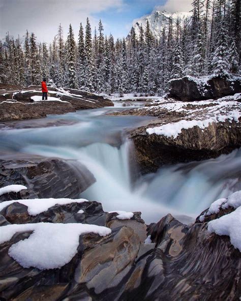 Enjoying the last of the open water as Winter slowly creeps into the mountains 🏔natural bridge ...