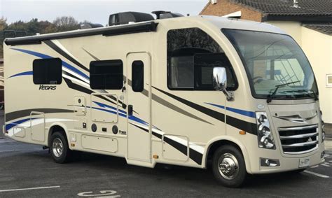 2018 Thor Vegas 25.5 - Signature Motorhomes