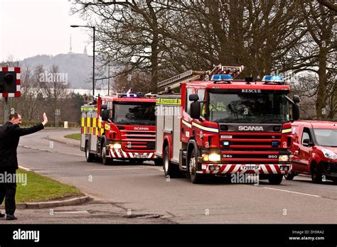 "Scottish Fire And Rescue Service" trucks approaching the Fire Stock Photo: 68245130 - Alamy