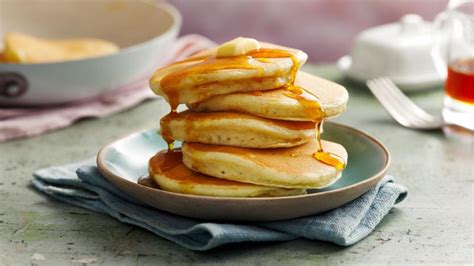 BBC Food - Recipes - Fluffy American pancakes