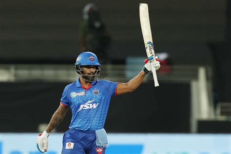 Shikhar Dhawan becomes first IPL player to land back to back centuries - Sports India Show