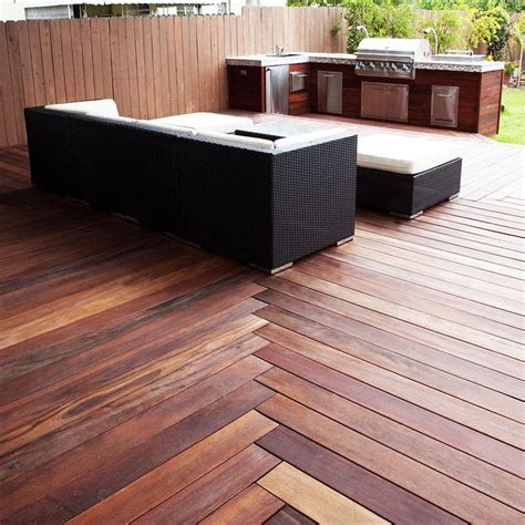 DeckWise Ipe Oil 250 VOC Hardwood Finish 1 gal. Natural Wood Semi ...