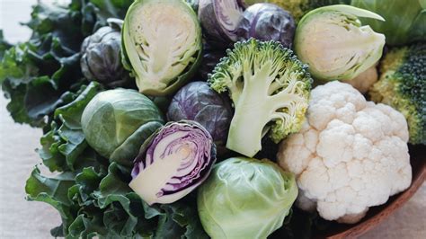 Why Are Cruciferous Vegetables Considered Superfoods?