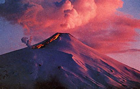 Volcanoes - Welcome to Chile