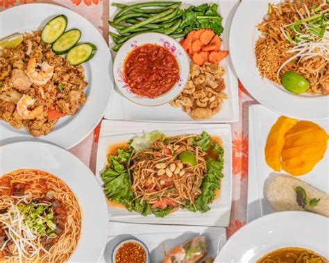 Order Lanna Thai Restaurant Menu Delivery in Saint Paul | Menu & Prices | Uber Eats