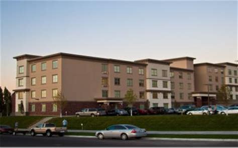 Women's Housing - Rexburg Apartments