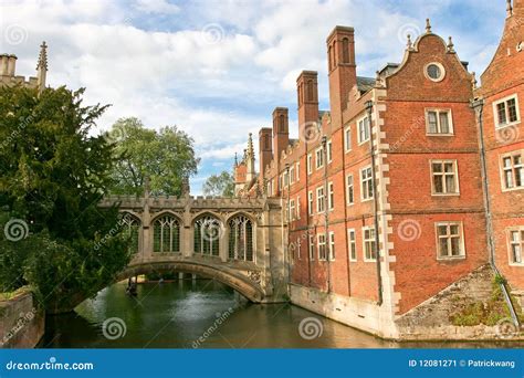 Bridge of Sighs in Cambridge University Stock Image - Image of sighs ...