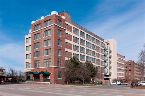 4-Star Hotels in Omaha | Courtyard Omaha Downtown/Old Market Area