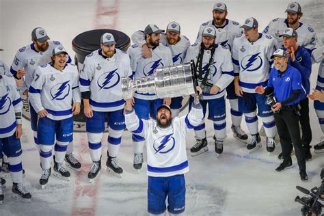Tampa Bay Lightning Stanley Cup 2021 : Tampa Bay Lightning win the NHL's Stanley Cup - CNN ...