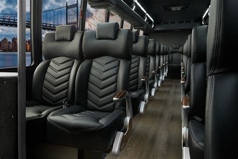 Lone Star Luxury Mini-Bus | Lone Star Executive Limo