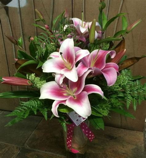 Oriental Lily Bouquet