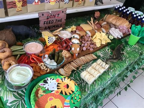 Pin by Mary Warren on Jungle Birthday Party | Safari birthday party ...