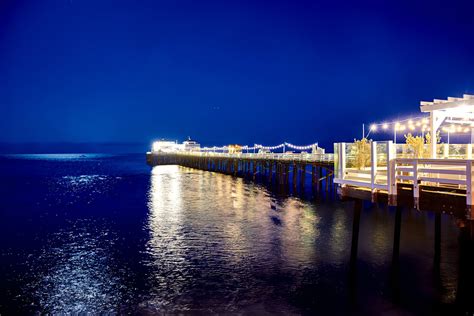 Malibu Pier - Pier in Malibu, CA | The Vendry