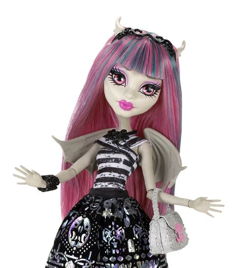 Rochelle Goyle Doll | New monster high dolls, Monster high dolls ...