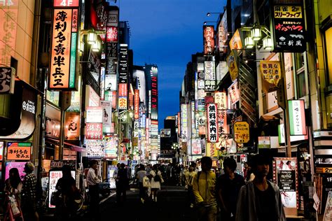 Discover Tokyo's best restaurants, bars, films, gigs, clubs, things to do and places to see with ...