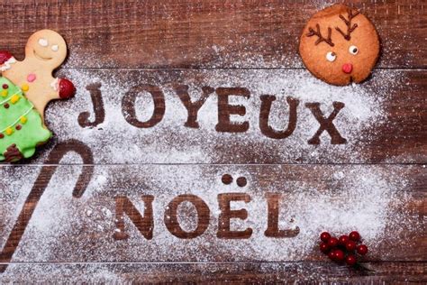 Merry Christmas in French 19 Ways (& Happy New Year!) – Emily Embarks