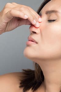 Staph Infection in Nose : Learn Symptoms and Treatment Tips