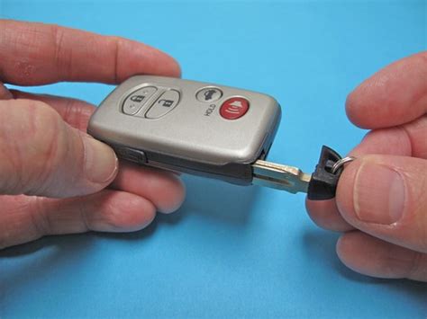 Camry smart key battery replacement - All this