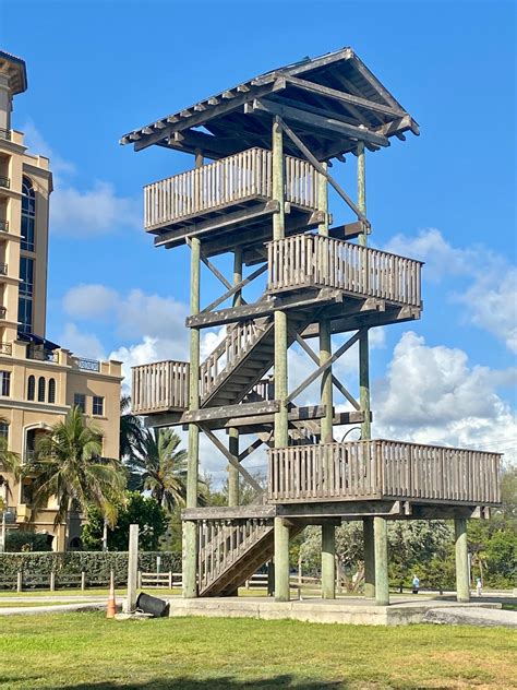 Hollywood Beach Observation Tower, Hollywood, FL, Landmark - MapQuest