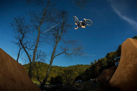 Red Bull Dreamline: The Ultimate BMX Dirt Jumping Event