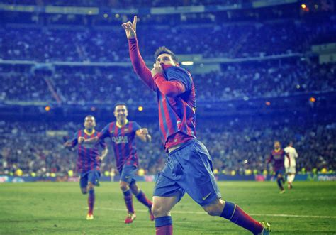 Barca Images GIF - Messi's Goal Celebration at Santiago Bernebeu | All About FC Barcelona