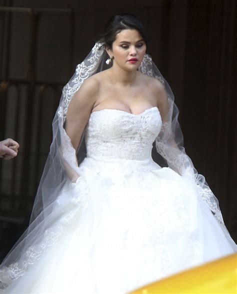 Selena Gomez’s Gorgeous Wedding Dress Stuns Everyone and Causes Her ...