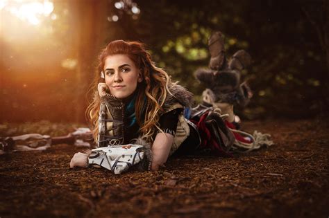 Aloy From Horizon Zero Dawn Cosplay Wallpaper,HD Games Wallpapers,4k ...