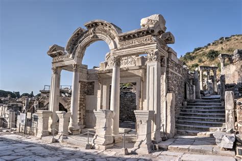 Temple of Hadrian in Ephesus | Turkish Archaeological News