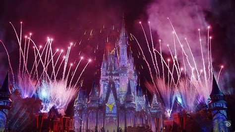 Watch Disney Fireworks from the Comfort of Your Couch - Nerdist