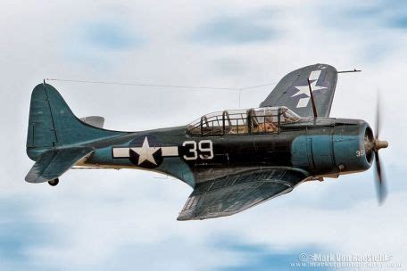 Douglas SBD Dauntless: Photos, History, Specification