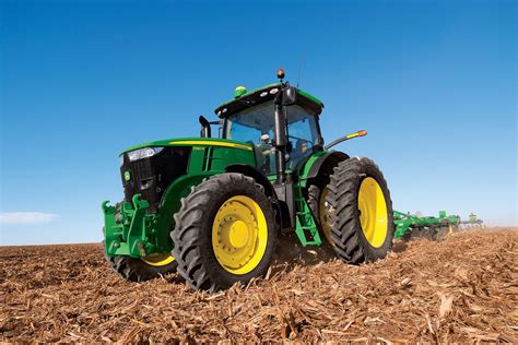 New John Deere 7R Tractors Boost Power, Performance and Control ...